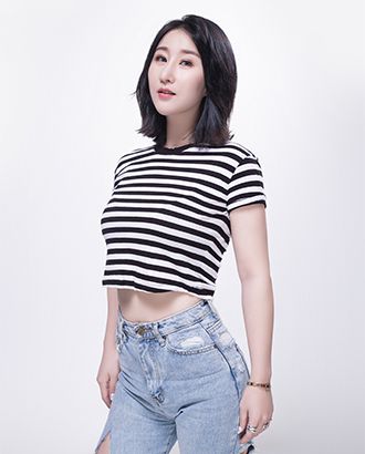 美女操逼45955舞蹈表演部部主任